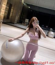 瑜伽老师高颜值性感美少女