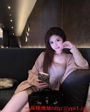 后入翘臀撞击声响极品架子撩人懂情调