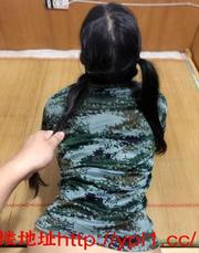 深圳粉嫩多水的学生妹妹兼职下海粉（可外出） 的缩略图