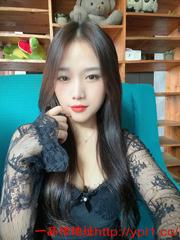 性感身材翘臀老师