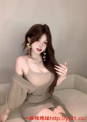 天桥区妖艳大胸白虎美少女