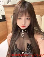 白虎嫩妹一线天