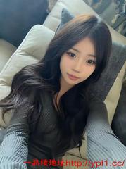 20岁出来兼职的大学生