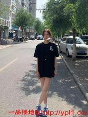 漂亮大长腿，粉嫩又会盘腰