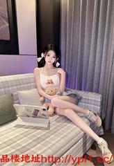 普陀妹妹的大乳粉嫩无比射小穴含的很干净