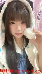 大一学生妹兼职可舔可内射