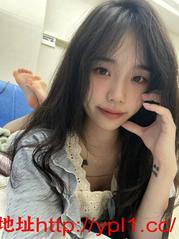 个人白粉嫩大奶有课室可外出