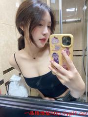 洛阳小丫胸大身材好