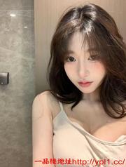 德城性感白虎小妹