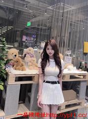 泰安市艺术学院一字马妹妹来兼职