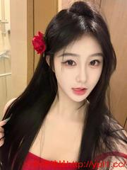 小妹粉嫩逼多汁皮肤很嫩