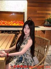 在校大二学生偷偷背着男友兼职，真的欲望高，是个尤物