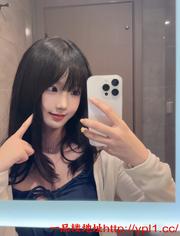 甜美小妹嫩妹易高潮喷汁