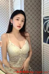 05年瑜伽老师长沙公寓上课