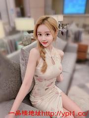 西安旗袍小姑娘别有一番滋味