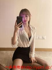 成都性感黑丝女神诱惑细腰大长腿可调教