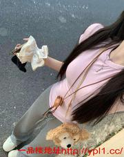 反差少妇鲍鱼逼粉嫩潮喷可深喉