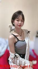 高颜值乖巧的妹妹