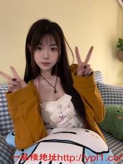 迷人的脸蛋下体也很勾魂