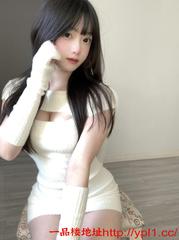 喀什性感大奶诱人白嫩小骚妹