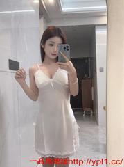 清纯妹妹刚下海水多逼紧三点粉嫩