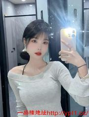 极品嫩妹.360度旋转吹箫