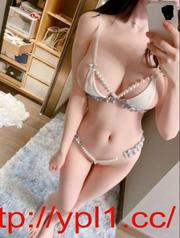 火爆丰满风骚大胸粉嫩小穴妹妹（先做爱后付款）