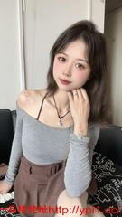 很配合的美女各种姿势随意