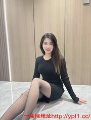 轻熟瑜伽少妇姿势千万