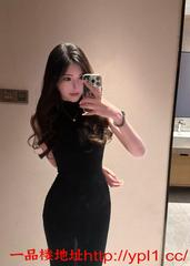 粉嫩紧凑小骚逼