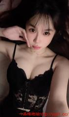 喜欢被口撸的小美女丰富经验～