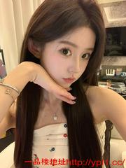 前凸后翘很粉大波揉着舒服