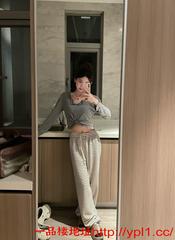 身材白净性感温柔刚下海小姐姐 的缩略图