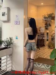 德州魅惑妖娆的性感翘臀小骚货