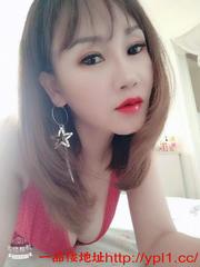 极品大长腿粉奶白虎