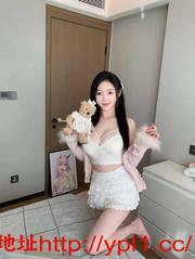 又纯又欲的卡哇伊妹妹肉丝性感白虎逼紧