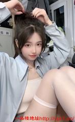 南京市00后辣妹粉鲍鱼水多穴紧