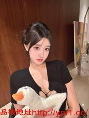 气质甜美鲍鱼逼小妹妹