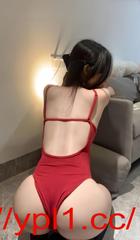 风骚性感翘臀美乳小姐姐