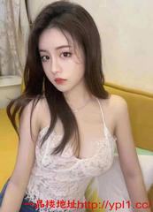 公寓自营刚下海兼职蜜桃臀清纯性感妹妹逼紧水多