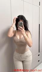 上海性感小白虎，馒头逼很带感（可外出）