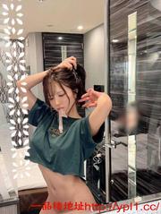 极品尤物圆润蜜桃白虎鲍鱼学姐