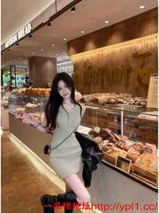 苏州市太仓市刚下海小姐妹红粉小逼大长腿外貌清纯御姐范