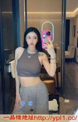 丰满小骚货易潮喷口活很好