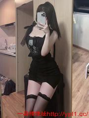 清纯嫩妹兼职下海