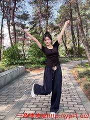 兼职情瘾少女粉嫩鲍鱼