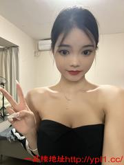 极品嫩妹大奶粉鲍制服诱惑