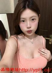 朝阳丰满美少女