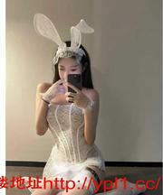 00后护士兼职:粉嫩水多乖巧小骚逼，配合度百分百，可接受任何姿势，望君调教，价格优惠，【有公寓可无套内射】有体检报告