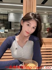 刚下海的嫩妹练过瑜伽逼紧水多还会夹